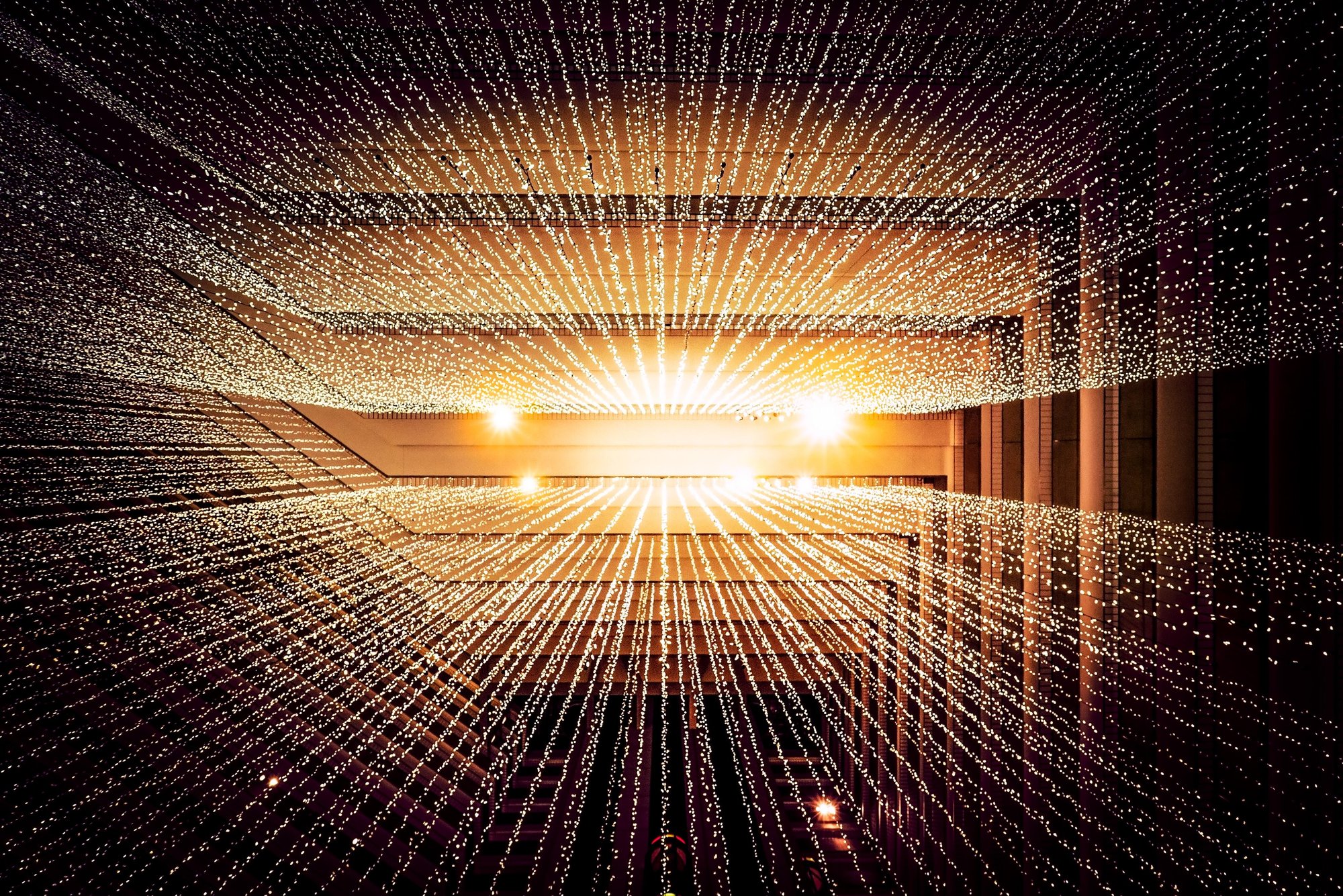 digital network in 3D joshua-sortino-LqKhnDzSF-8-unsplash